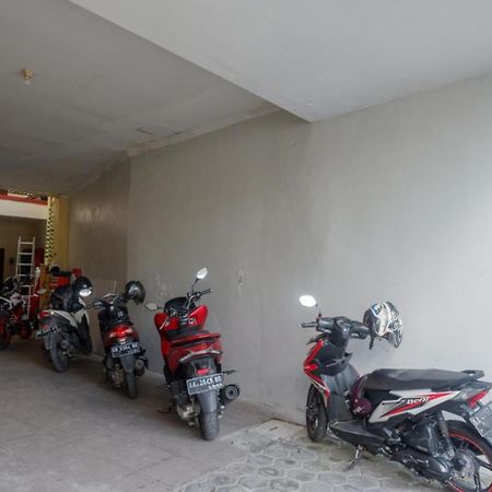 Kejayan Reddoorz At Mahameru Residence Yogyakarta מראה חיצוני תמונה