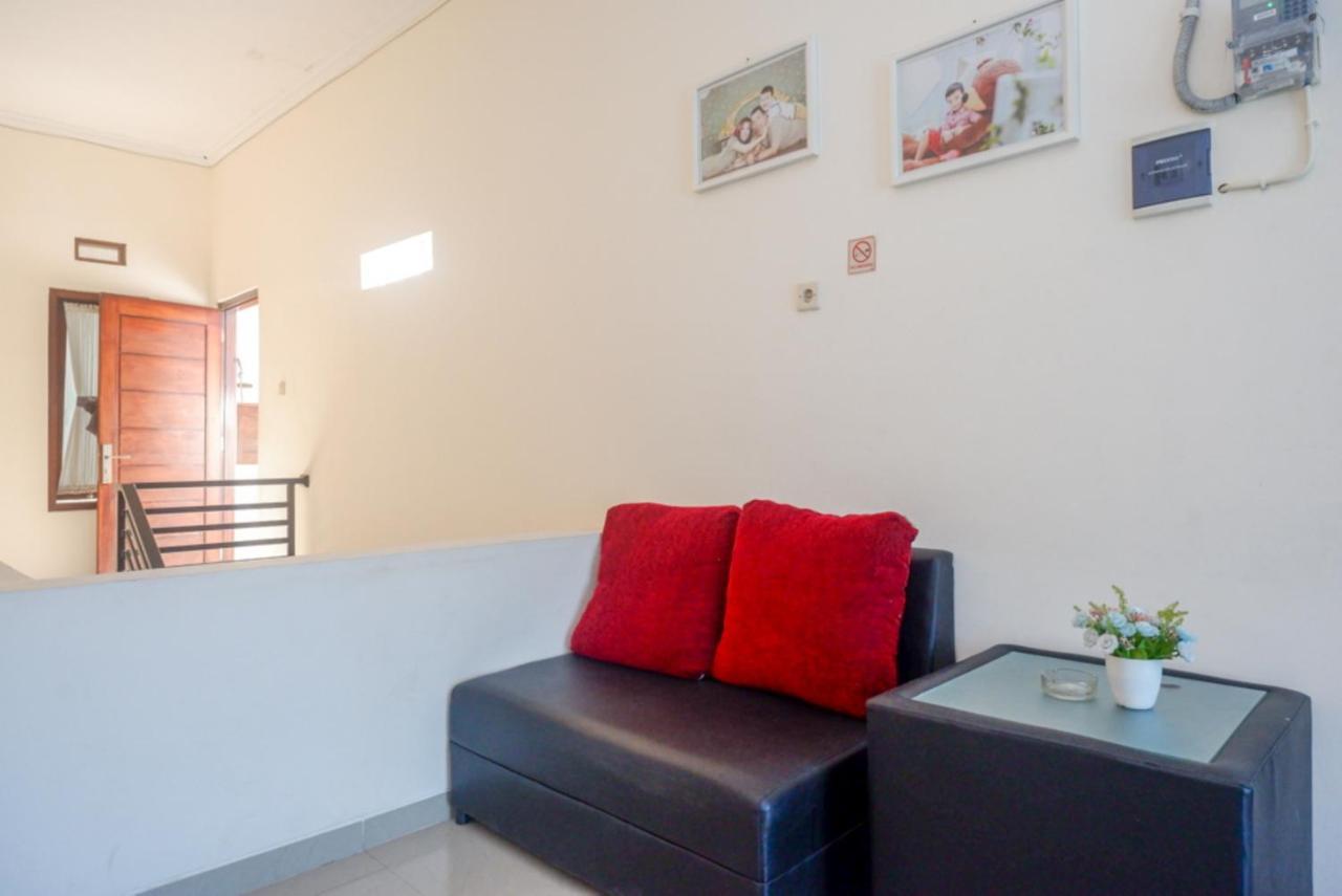 Kejayan Reddoorz At Mahameru Residence Yogyakarta מראה חיצוני תמונה